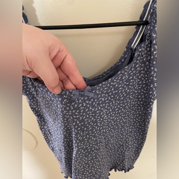 ✨American Eagle Floral Crop Top Size S - Picture 4 of 8